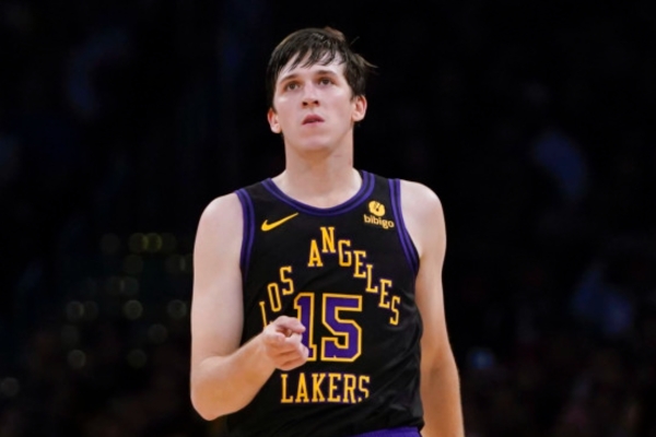 <a href=http://8809.jianzhanzj.com/tag/huren.html target=_blank class=infotextkey>湖人</a>隊或因交易需求放棄年輕后衛(wèi)奧斯J-里夫斯